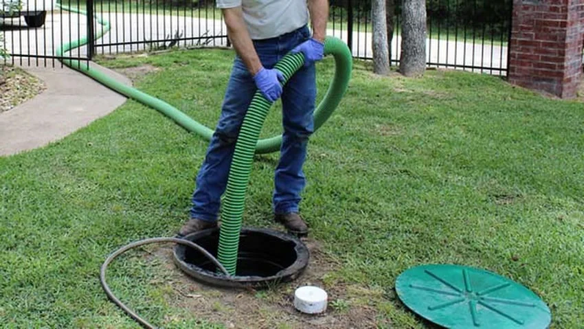 Equipe da Desentupidora Prolimp em São Paulo